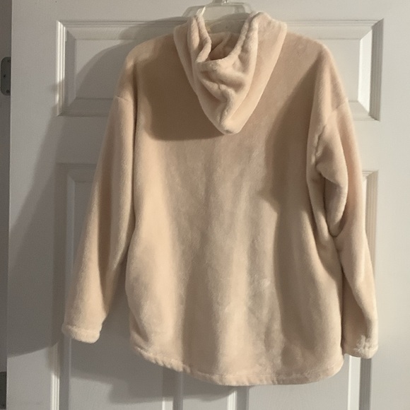 LOFT - Picture 5 of 5